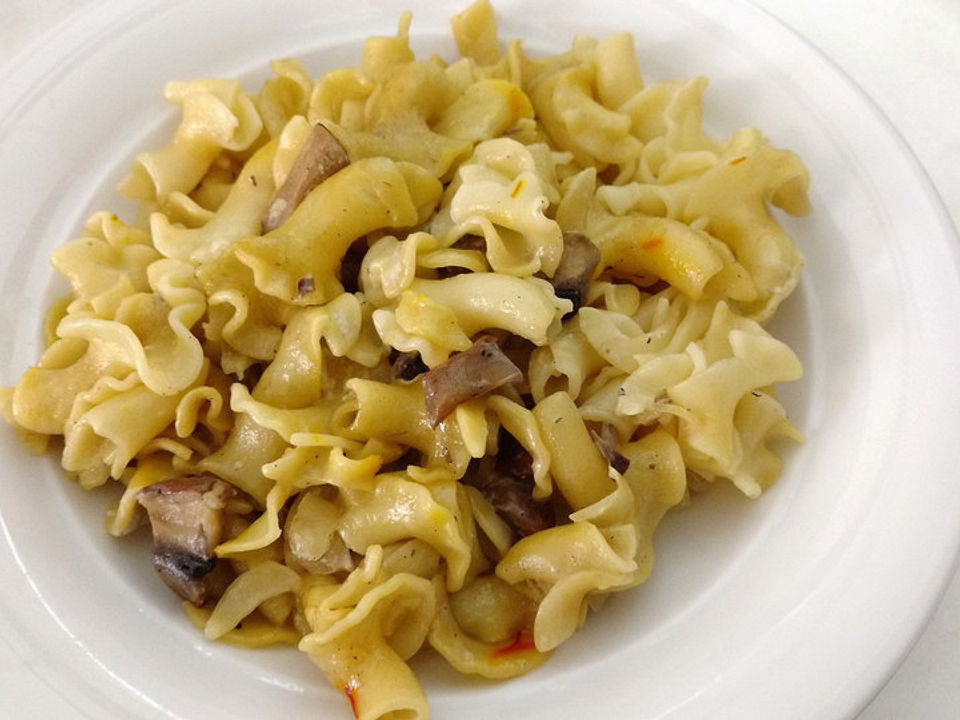 Safran Champignon Sosse Zu Pasta Von Planifolia Chefkoch