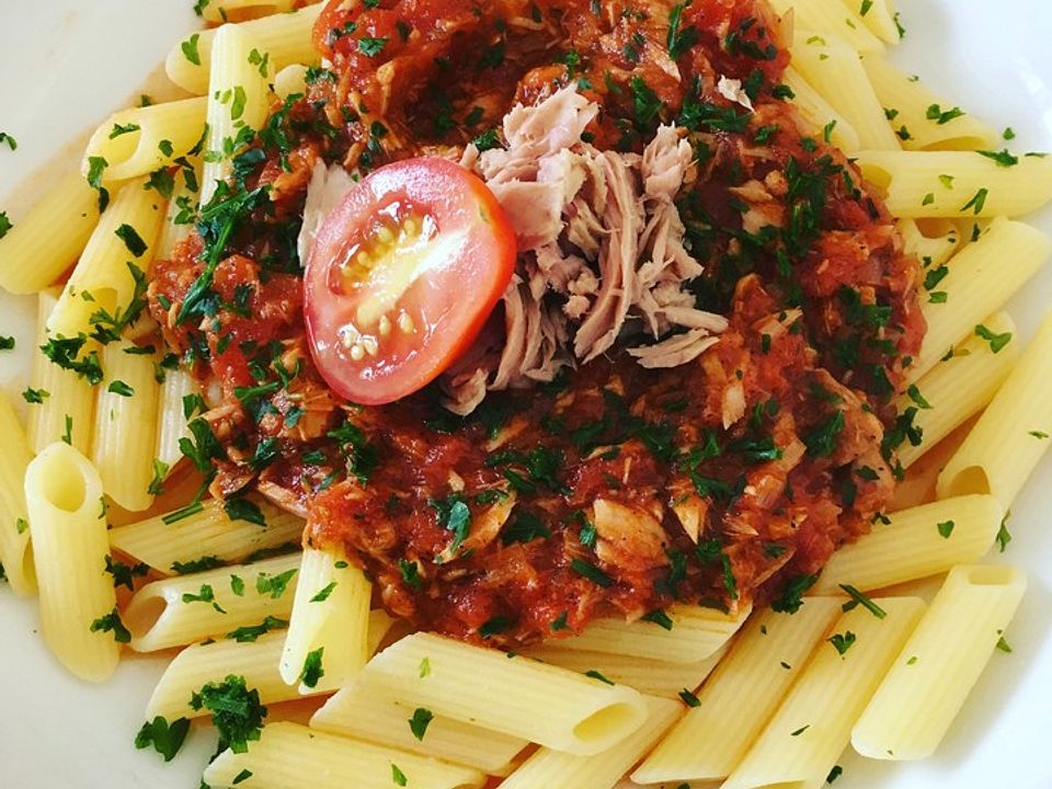 Spaghetti mit frischer Thunfischsauce von adamsäpfelchen| Chefkoch