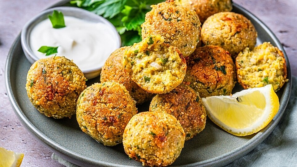 Falafel selber machen – vegetarisch & lecker