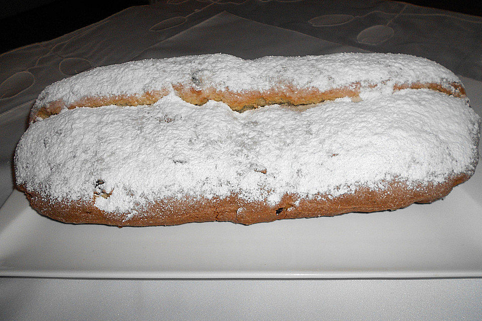 Quarkstollen