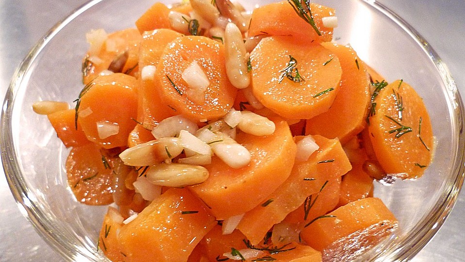 Lauwarmer Möhrensalat von lametti