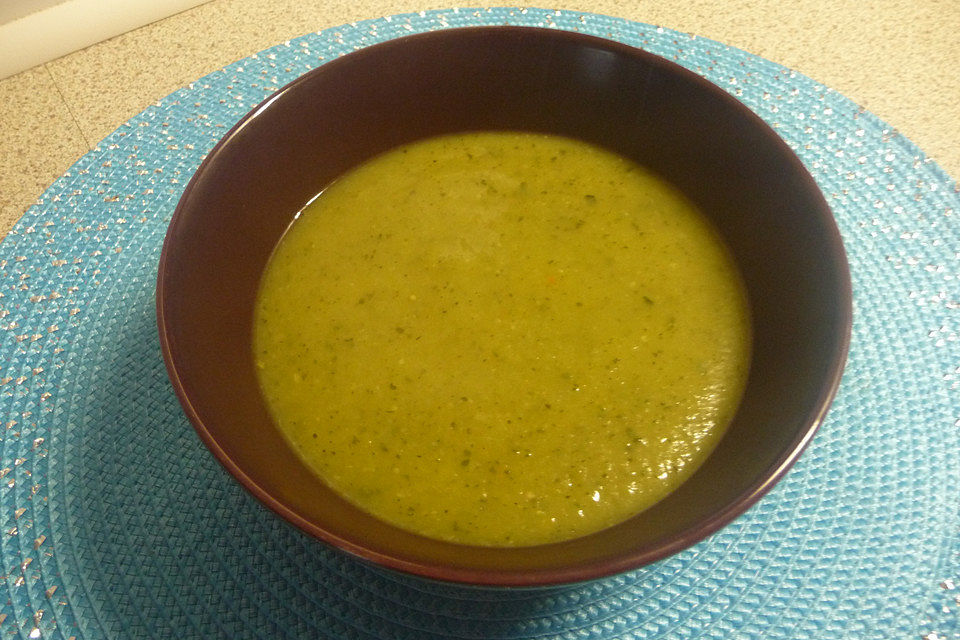 Zucchini-Kartoffel-Suppe