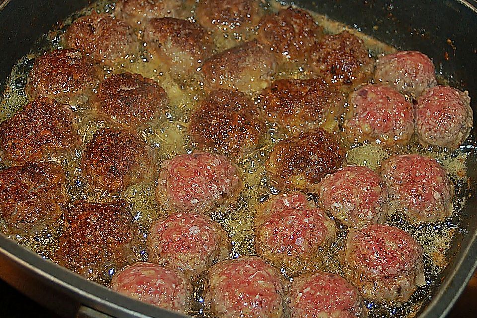 Köttbullar