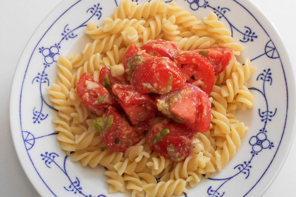 Spaghetti mit Cocktailtomaten