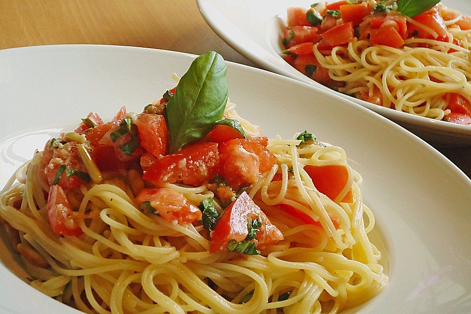 Spaghetti mit Cocktailtomaten