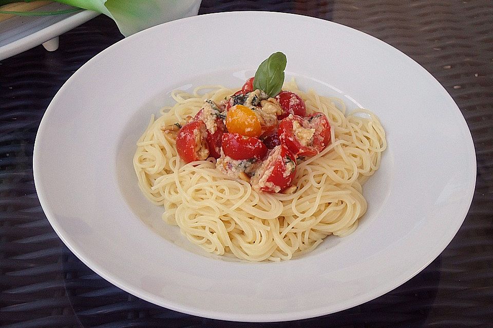 Spaghetti mit Cocktailtomaten