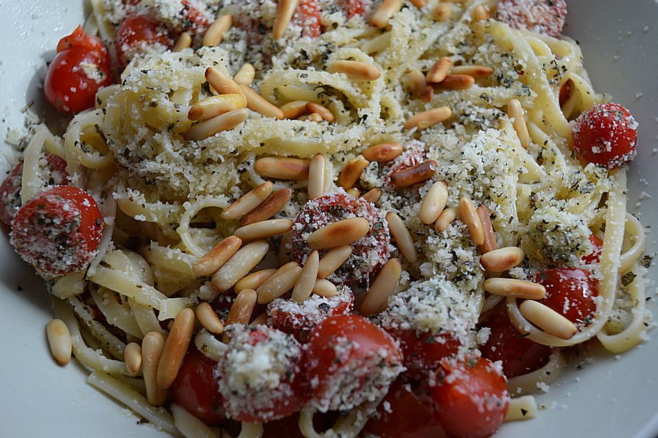 Spaghetti mit Cocktailtomaten