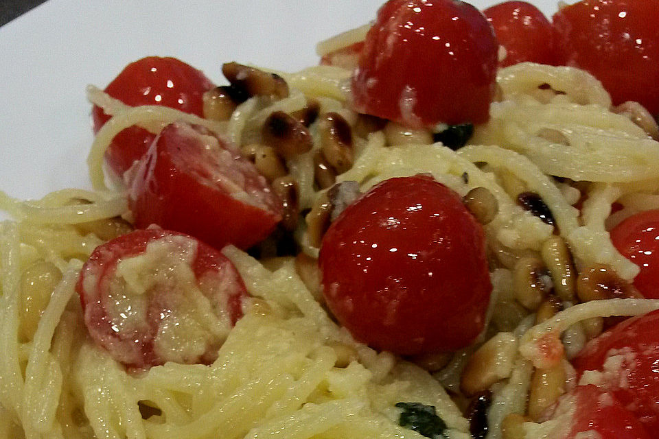 Spaghetti mit Cocktailtomaten