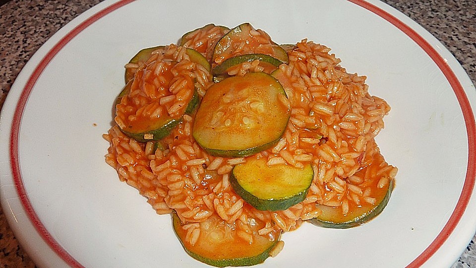 Griechischer Zucchinieintopf Mit Reis Von Ploschi01 Chefkoch