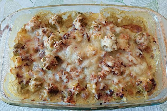 Rosenkohl Kartoffel-Schinken-Gratin von possaci| Chefkoch