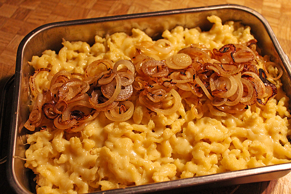 Kasespatzle Mit Zwiebeln Uberbacken Rezepte Chefkoch 