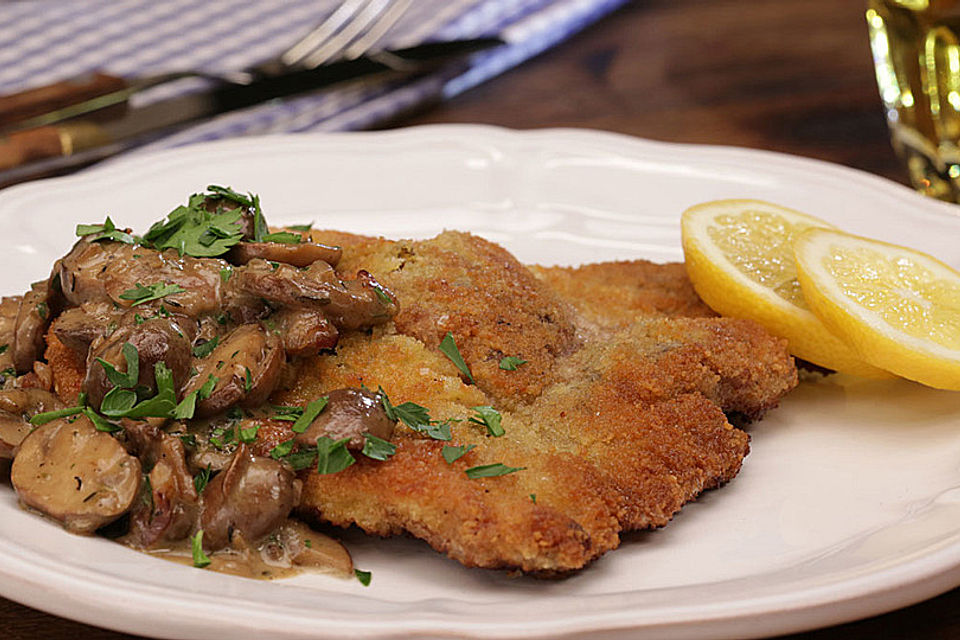 Klassisches Jägerschnitzel