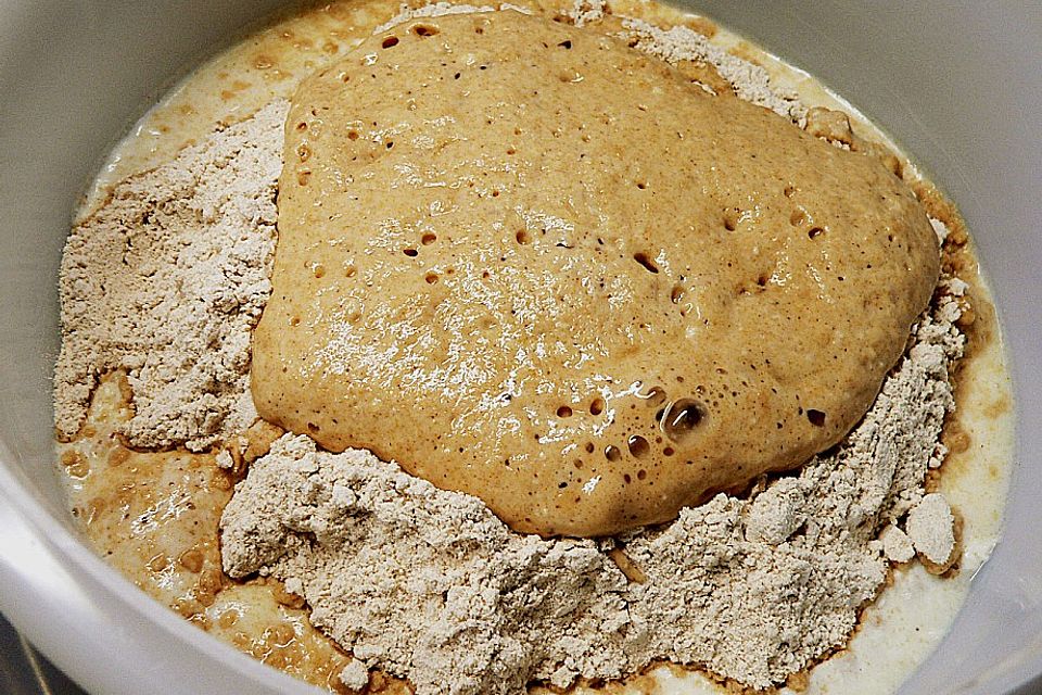 Buttermilchbrot mit Haferflocken Buttermilchbrot mit Haferflocken