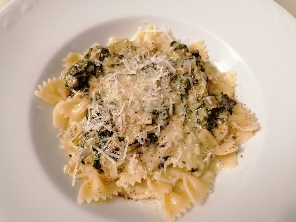 Mangoldnudeln mit dreierlei Käse von heimwerkerkönig| Chefkoch