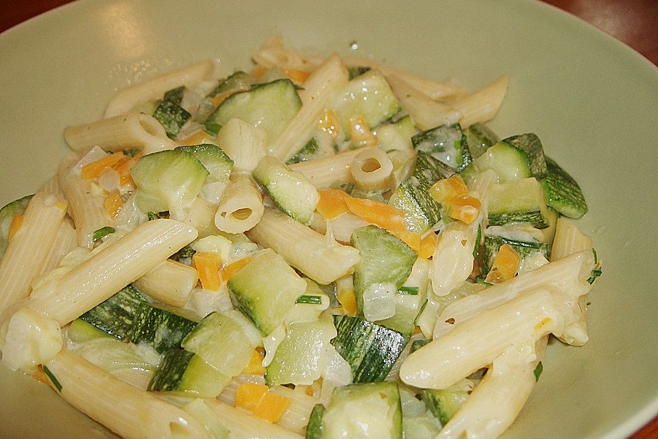 Pasta mit Kräutersauce