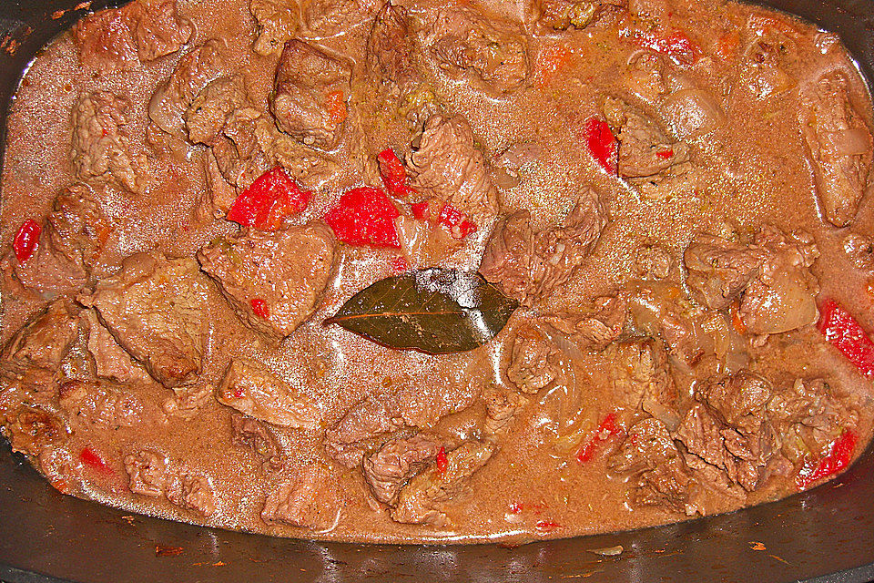 Rindergulasch mit Paprika