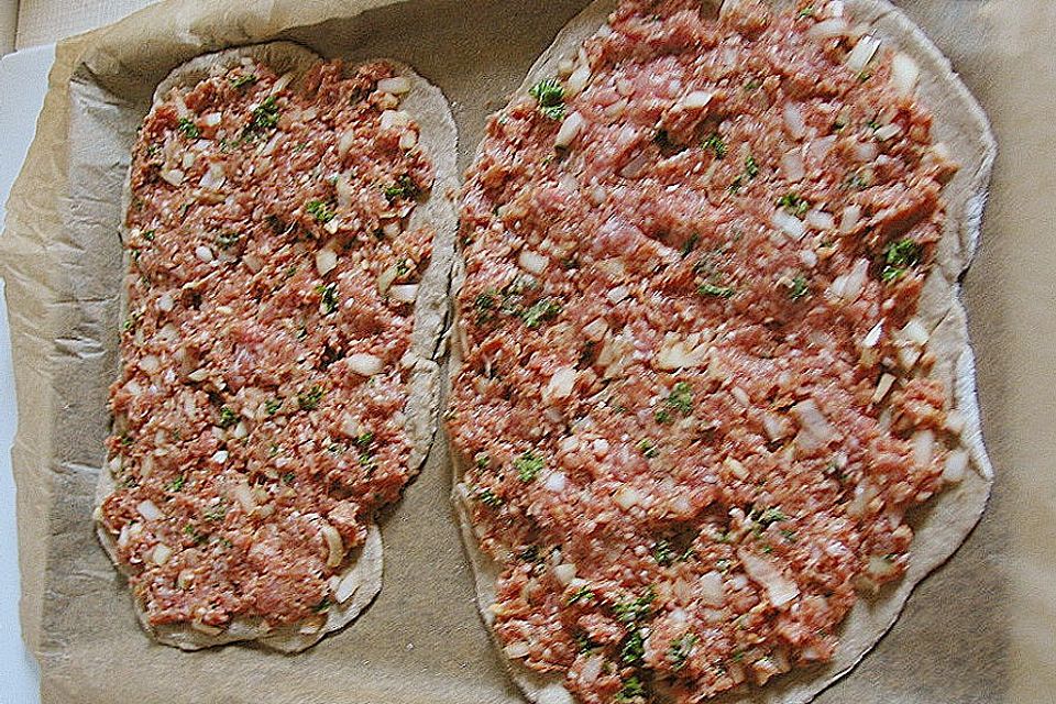 Sandras Lahmacun