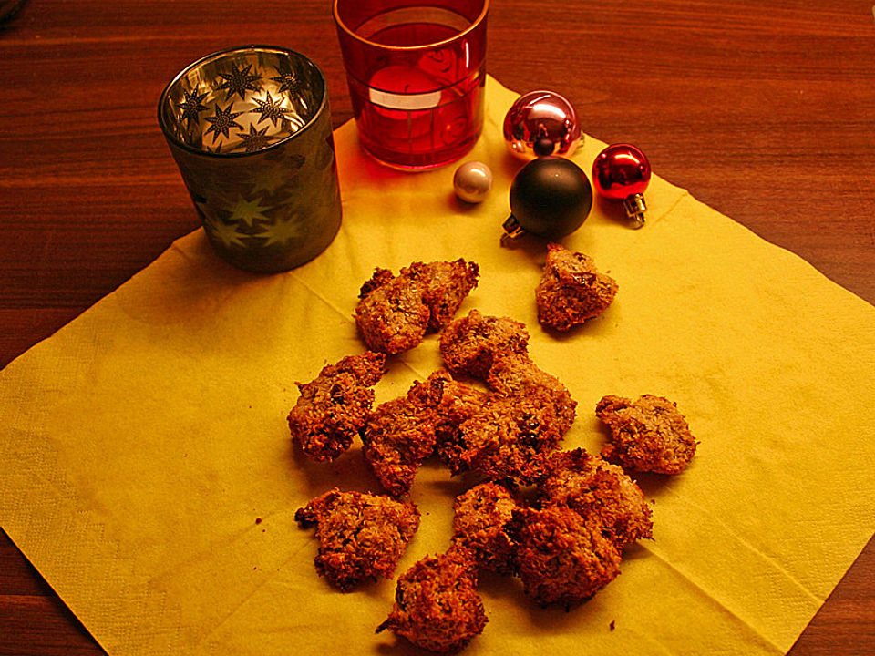 Dattel - Kokos - Makronen ohne Zucker von susannemsb| Chefkoch Dattel - Kokos - Makronen ohne Zucker von susannemsb| Chefkoch