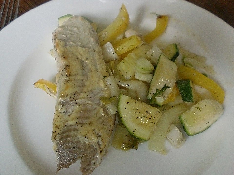 Fischfilet auf gebackenem Gemüse von ckorb-devic| Chefkoch