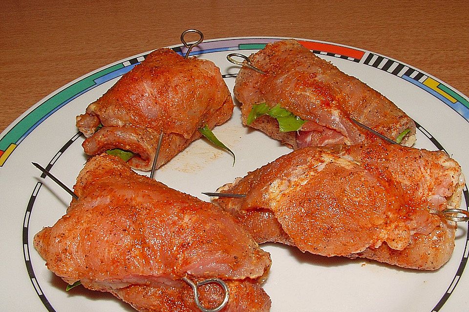 Schnitzelröllchen mit Bärlauch