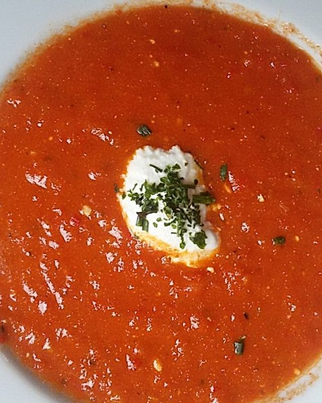 Paprika-Tomaten-Süppchen à la Aferdita