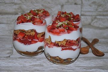 Erdbeer-Tiramisu-Dessert