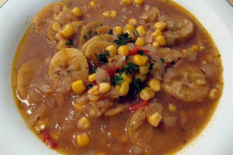 Feurige Bananensuppe mit Mais Feurige Bananensuppe mit Mais