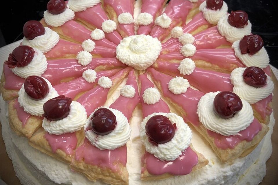 Holländische Kirschtorte