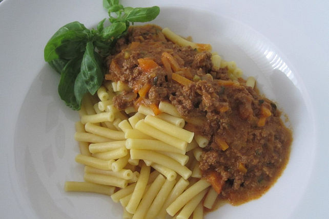 Leckere Tomaten - Hackfleischsauce mit Karotten von christina69zs| Chefkoch