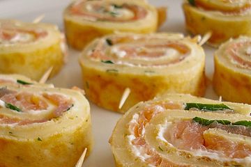 Crepes - Lachs - Roulade