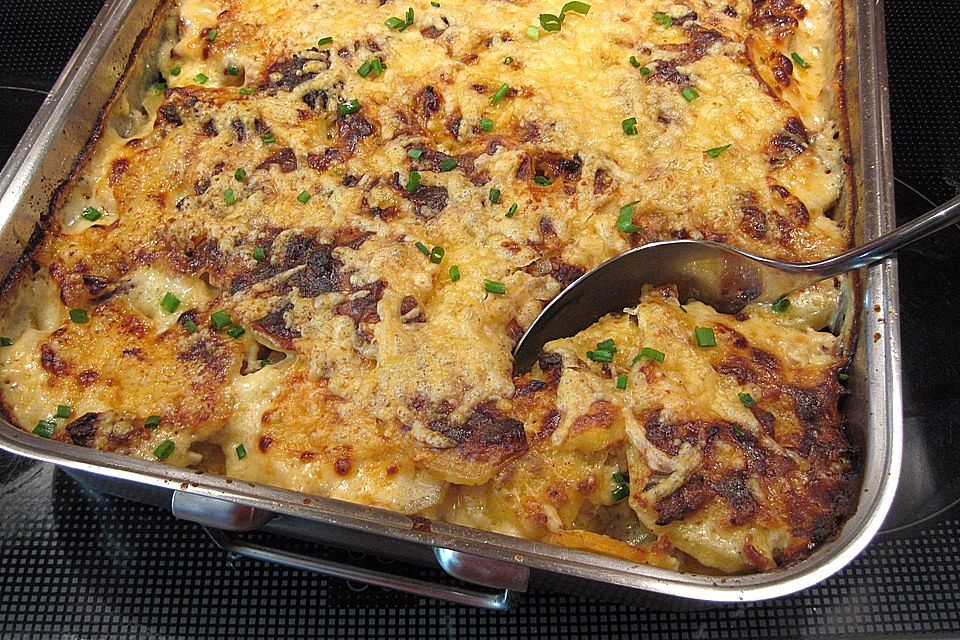 Kohlrabi-Kartoffel-Hackfleisch-Gratin