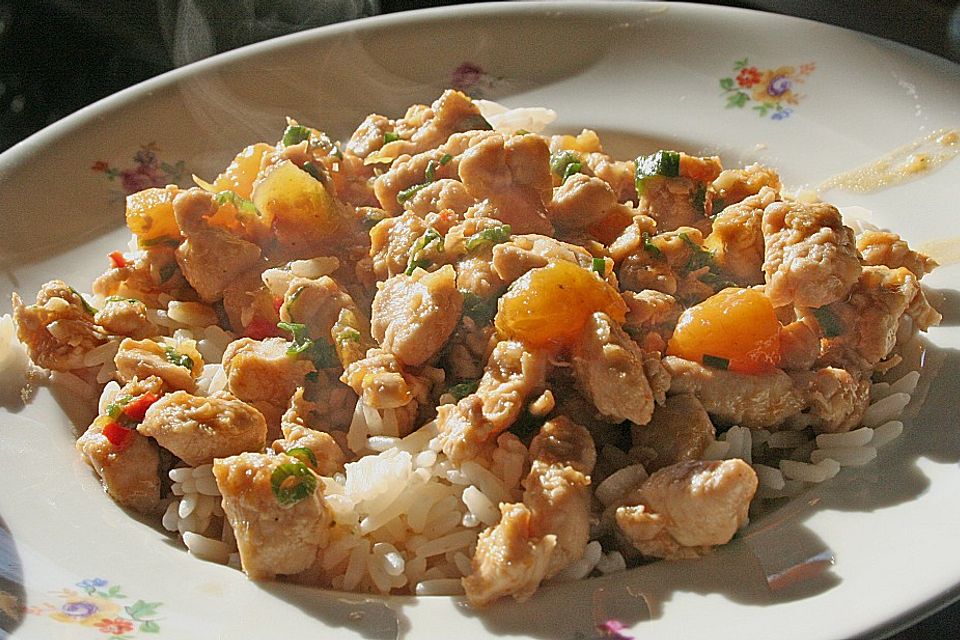 Feuervogels indonesische Hähnchenbrust mit Mango