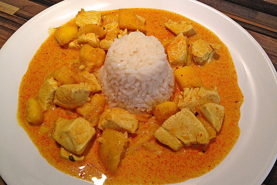 Feuervogels indonesische Hähnchenbrust mit Mango