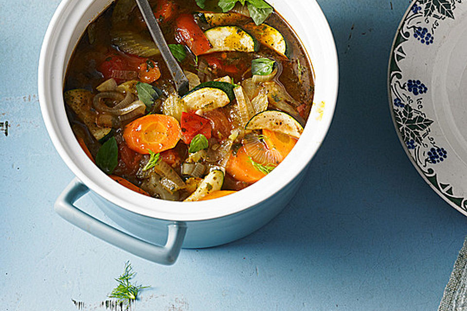 Andys fast vegetarische Minestrone