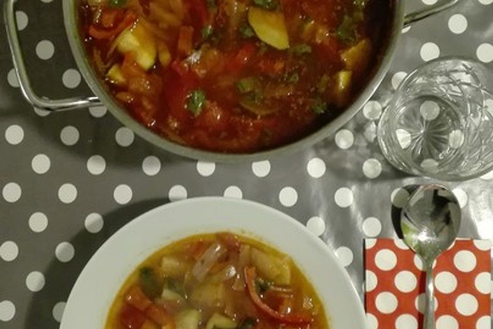 Andys fast vegetarische Minestrone