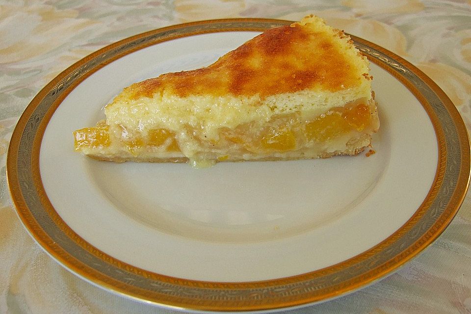 Pfirsichkuchen mit saftigem Guss