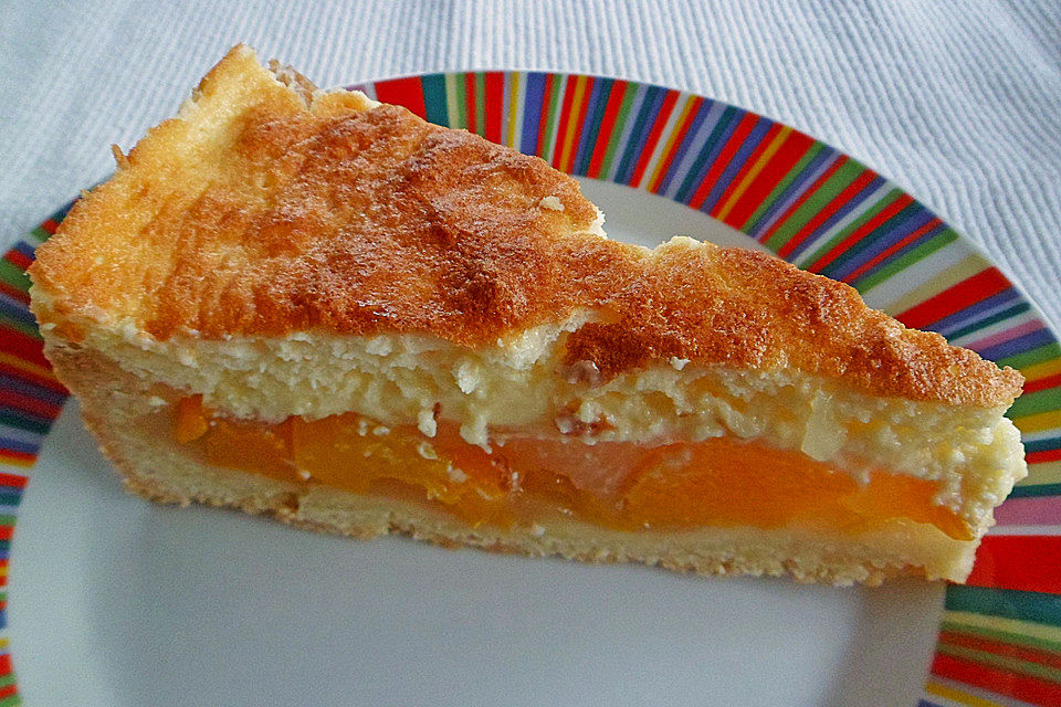 Pfirsichkuchen mit saftigem Guss