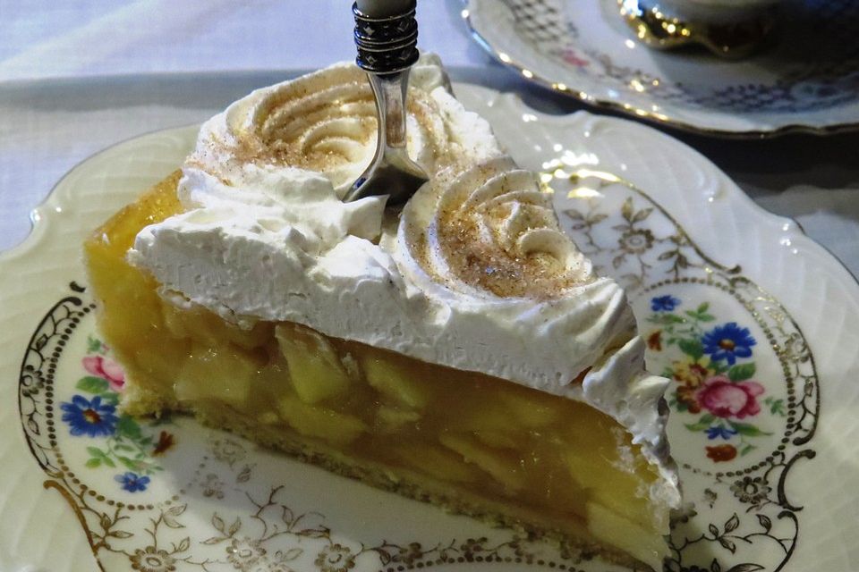 Apfelsaft - Sahnetorte