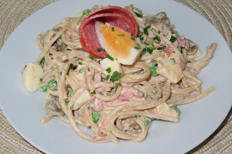 Spaghetti - Salat