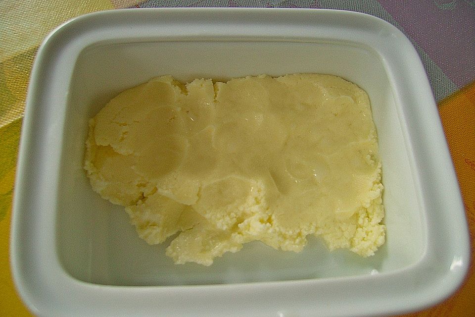 Selbstgemachte Butter