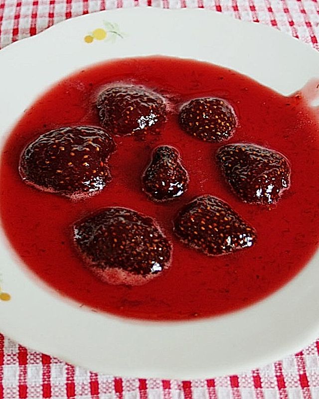 Erdbeermarmelade nach russischer Art