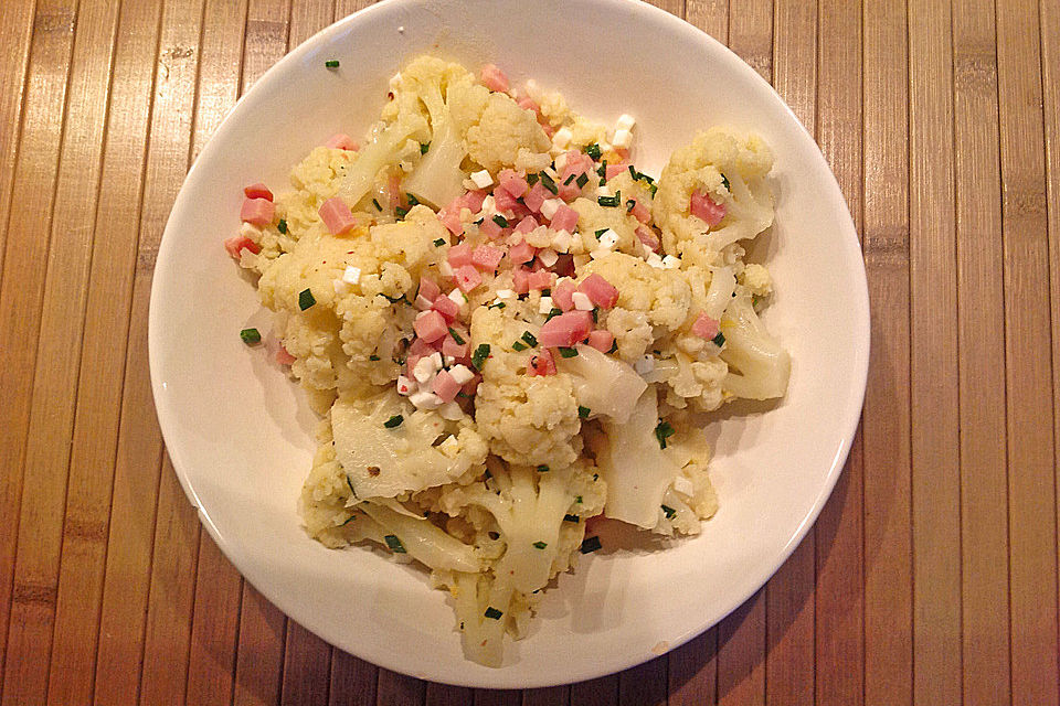 Lauwarmer Blumenkohl - Salat