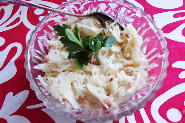 Krautsalat aus gekochtem Weißkraut mit Speck von Herta | Chefkoch