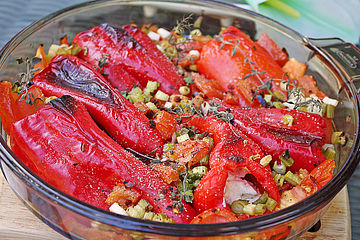 Turkische Paprika Aus Dem Backofen Sehr Knackig Von Illepille Chefkoch