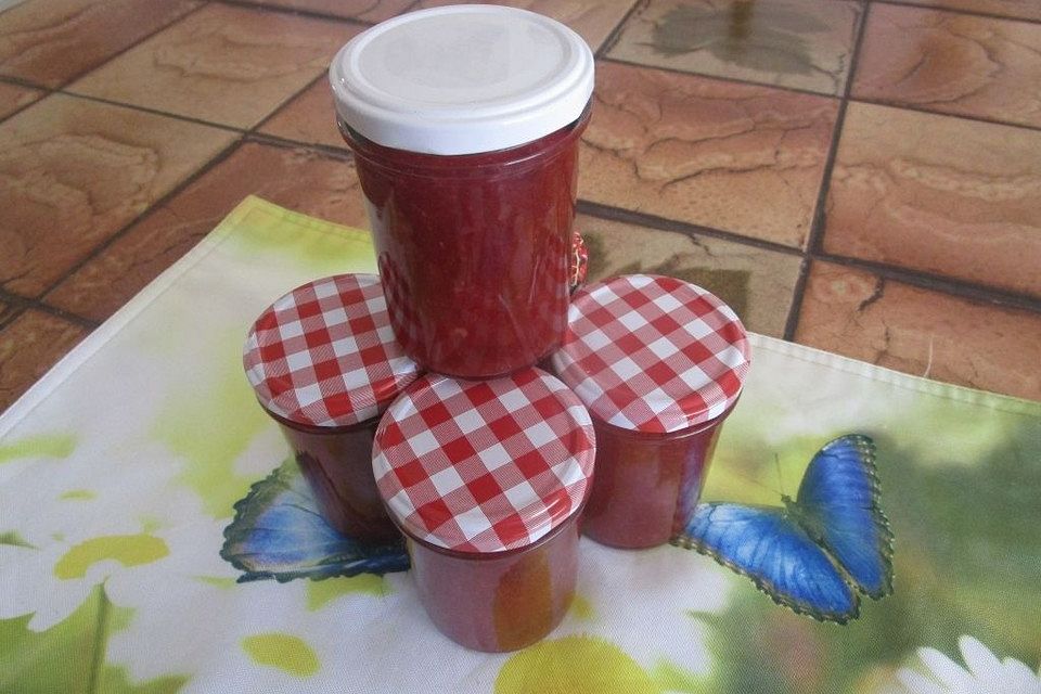 Zwetschgen - Äpfel - Birnen - Haselnuss - Marmelade