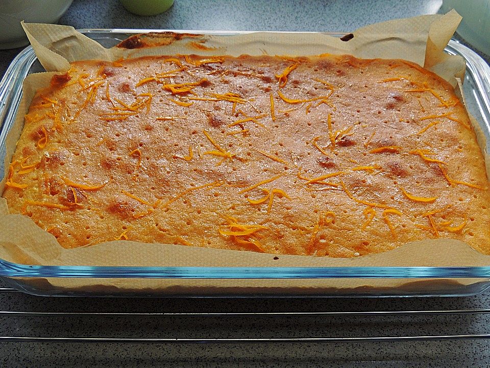 Saftiger Orangenkuchen vom Blech von kippis| Chefkoch