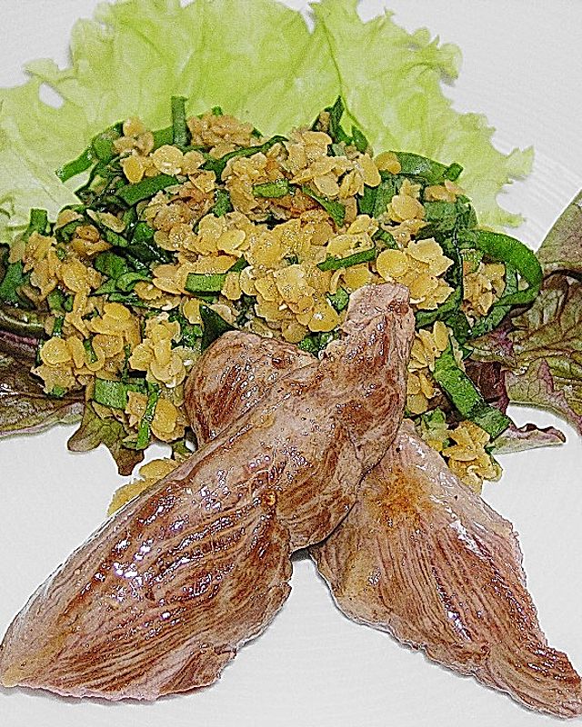 Rauke - Linsen - Salat mit Lammfilet