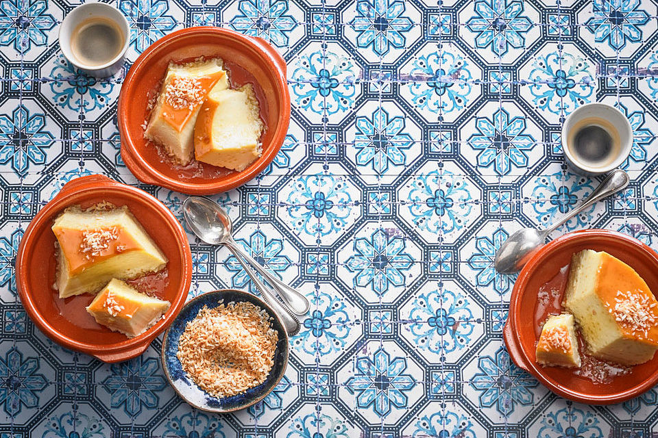 Portugiesischer Milchpudding mit Kokos