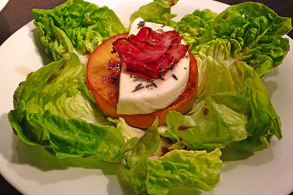 Gudruns Apfel-Speck-Ziegenkäsetürmchen mit Honig und Thymian