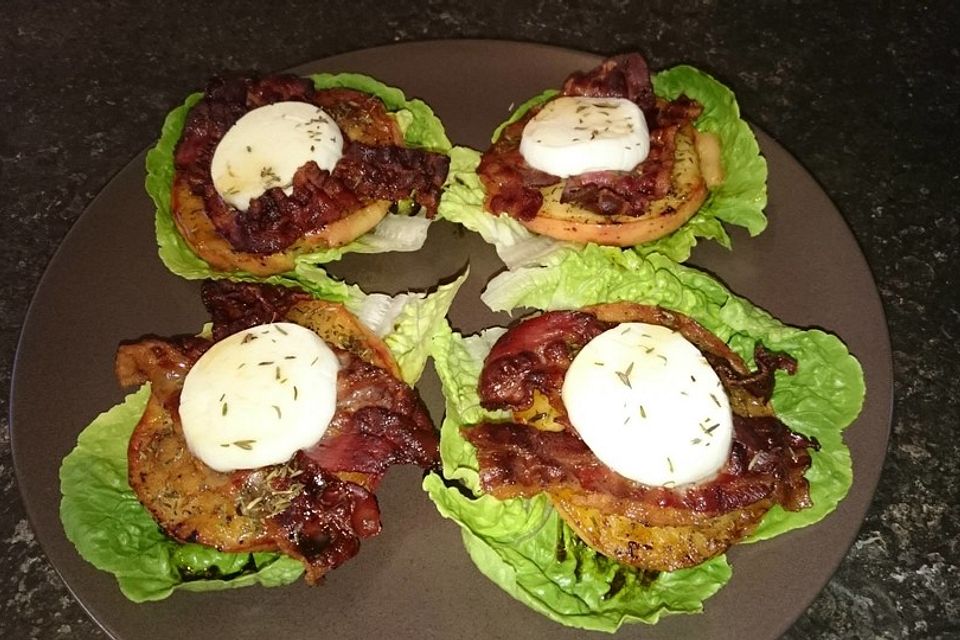 Gudruns Apfel-Speck-Ziegenkäsetürmchen mit Honig und Thymian